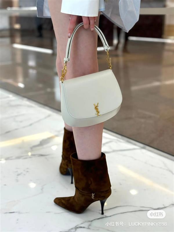 2026224192625739 800